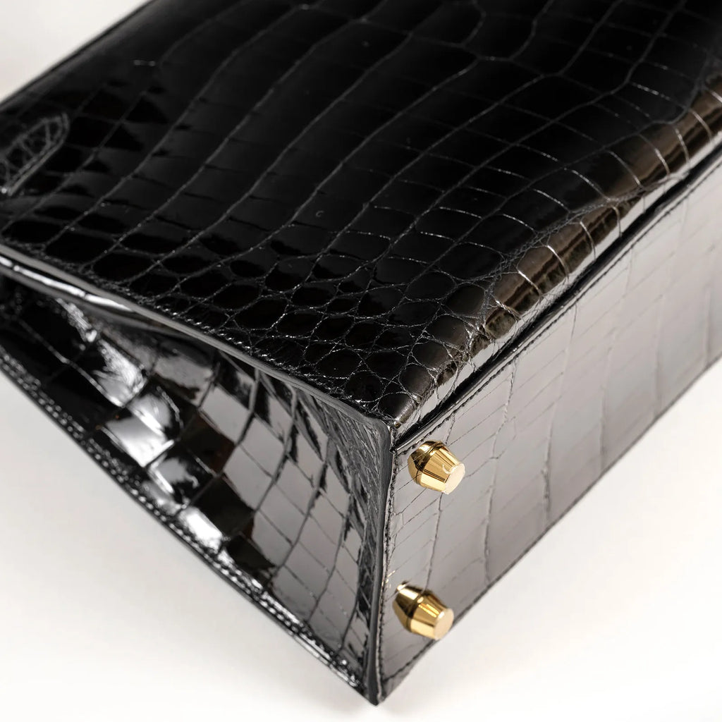 Hermès Kelly 25 Sellier Black Shiny Niloticus Crocodile Gold Hardware