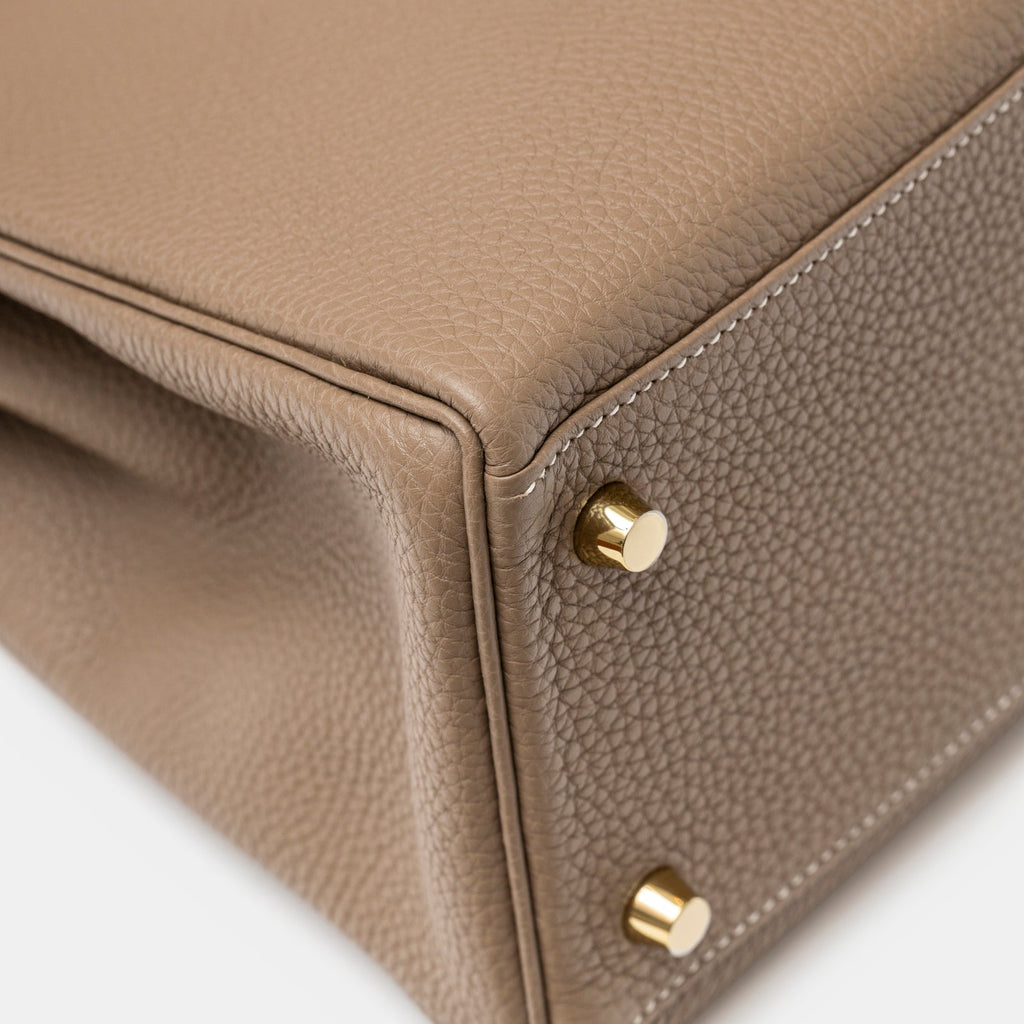 Hermès Kelly 28 Retourne Etoupe Togo Gold Hardware