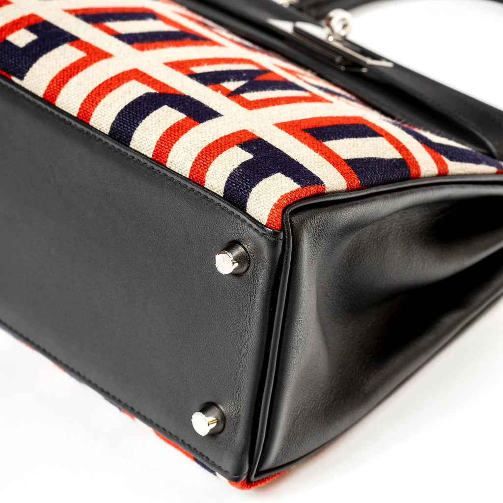 Hermès Kelly 28 Retourne Letter Au Carre Black Toile/Swift Palladium Hardware