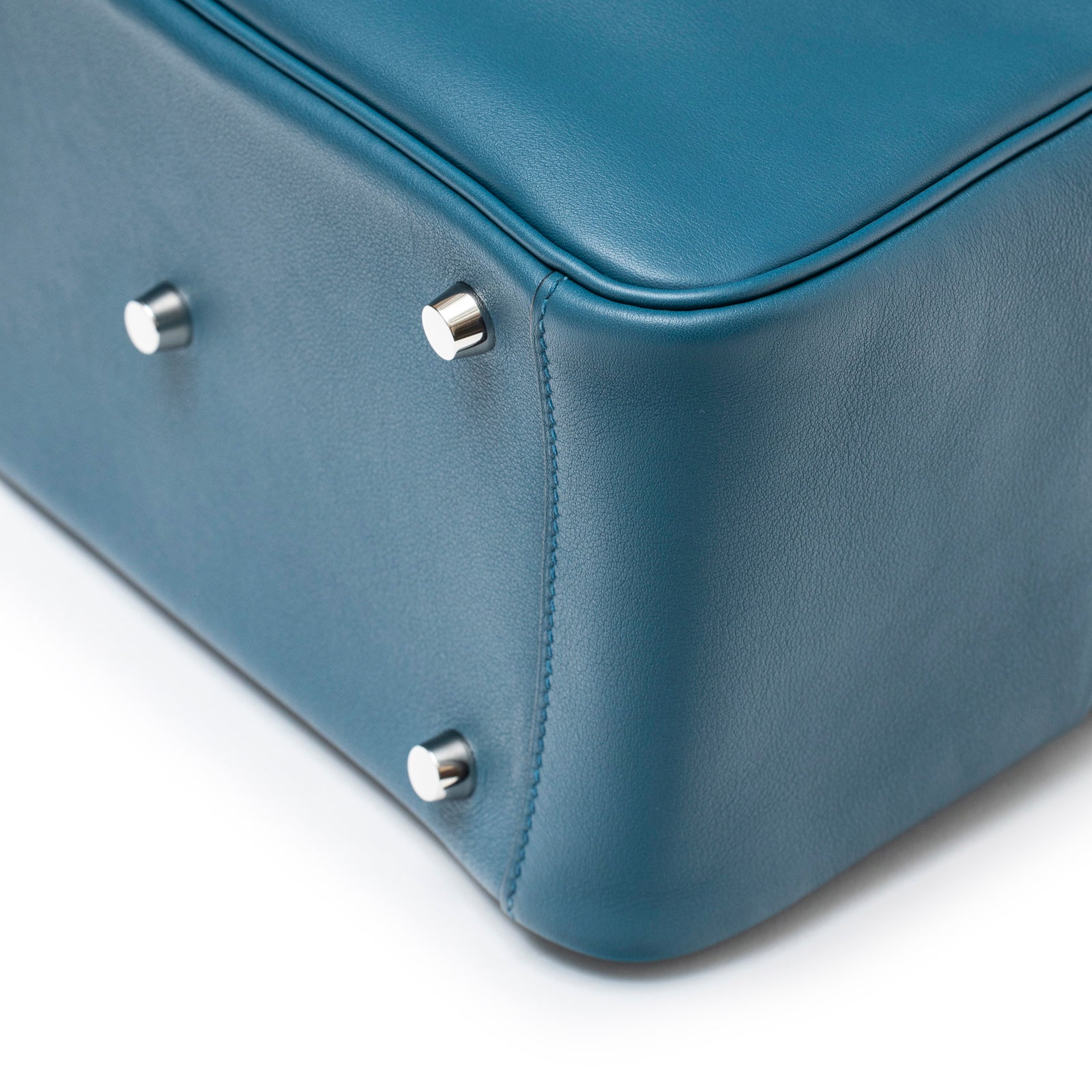 Hermès Lindy 26 Colvert Swift Palladium Hardware