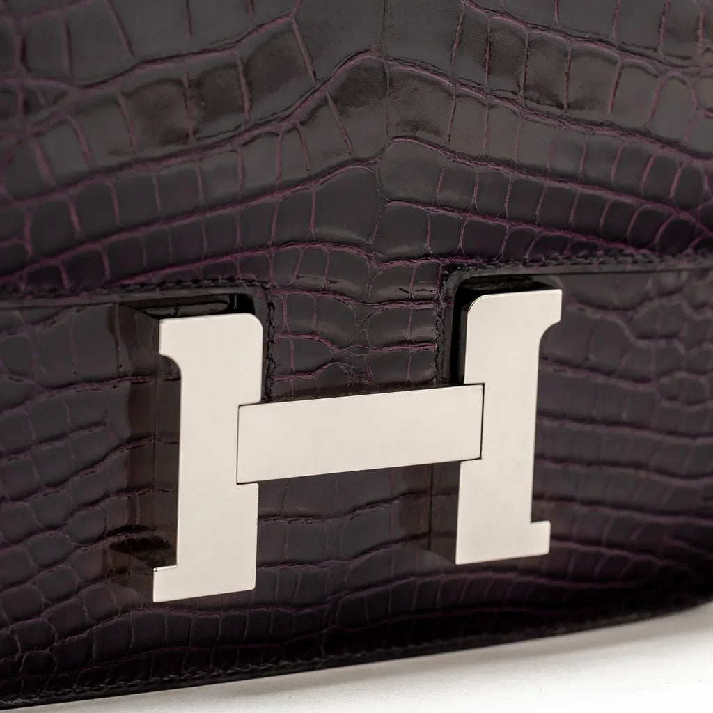 Hermès Mini Constance 18 Aubergine Purple Shiny Alligator Palladium Hardware