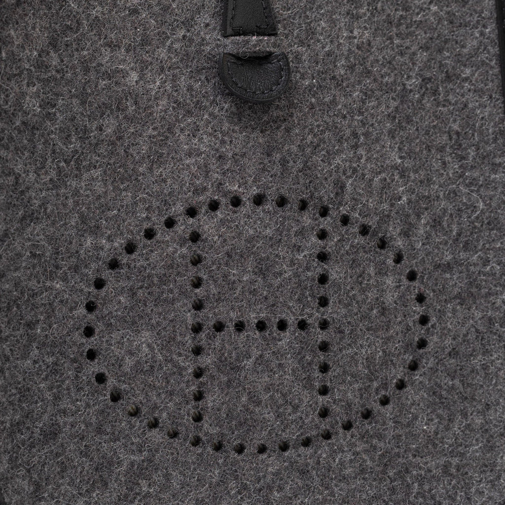 Hermès Mini Evelyne Gris Moyen/Black Feutre Palladium Hardware