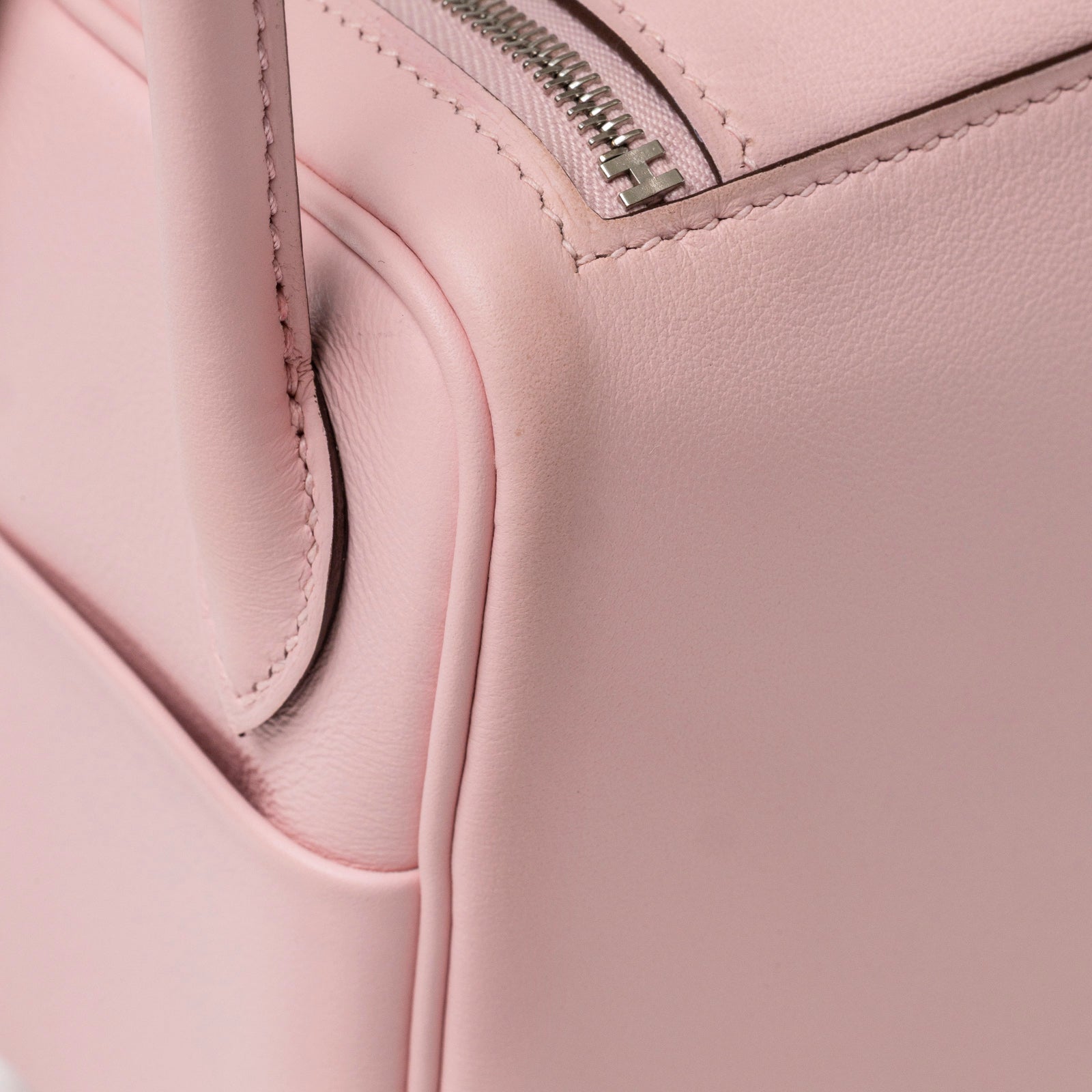 Hermès Mini Lindy II Rose Sakura Swift Palladium Hardware