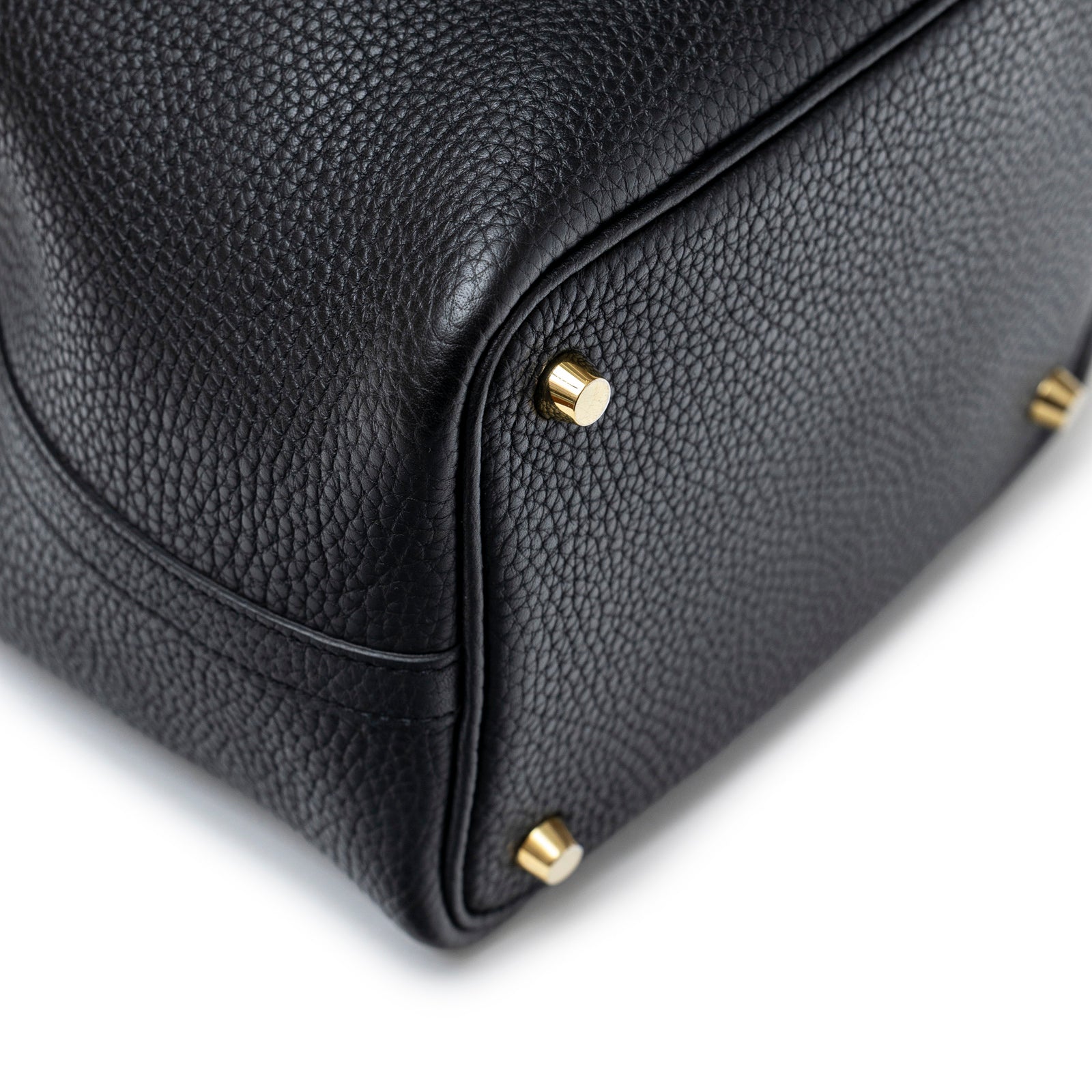 Hermès Picotin 18 Black Clemence Gold Hardware