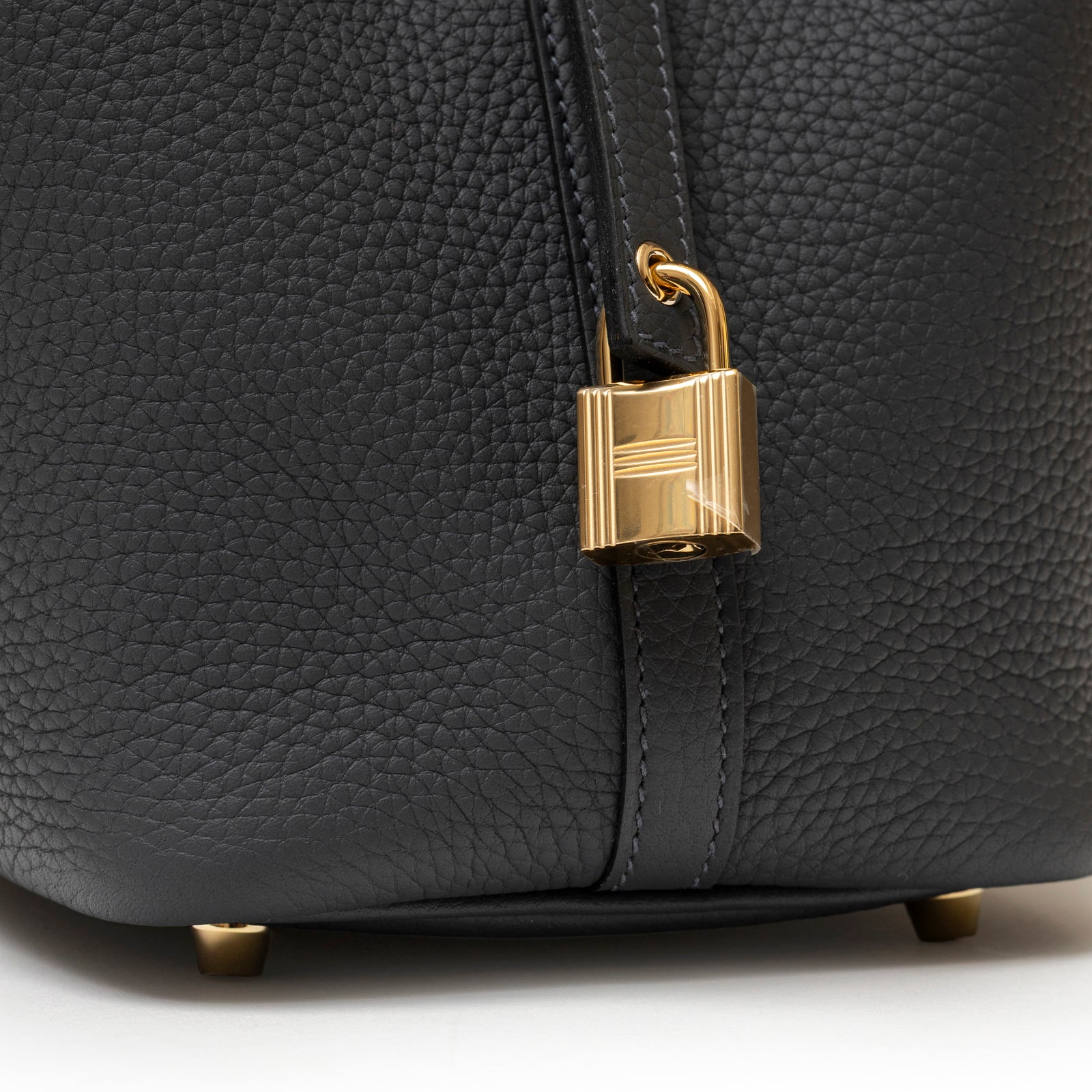 Hermès Picotin 18 Gris Misty Clemence Permabrass Hardware