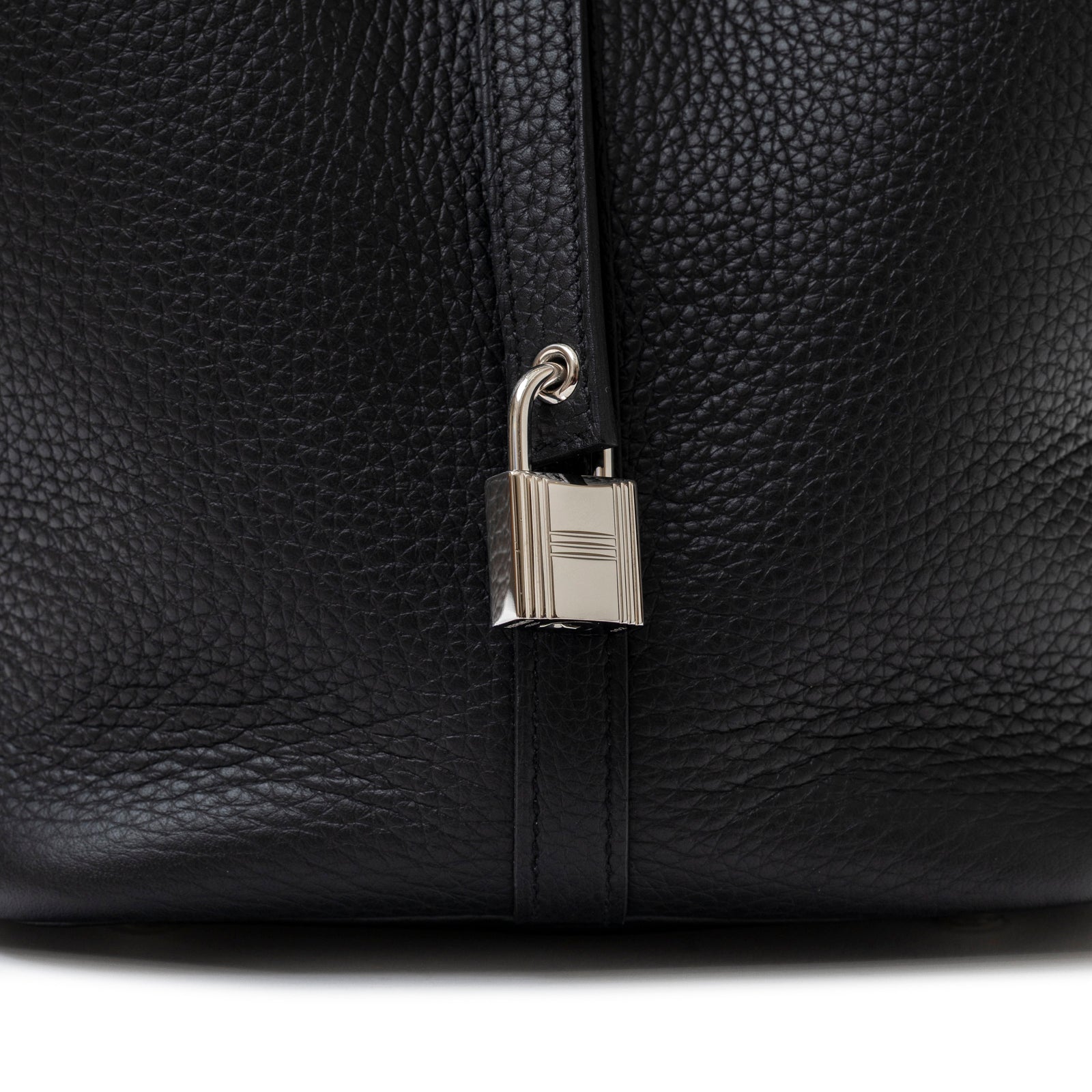 Hermès Picotin 22 Black Clemence Palladium Hardware