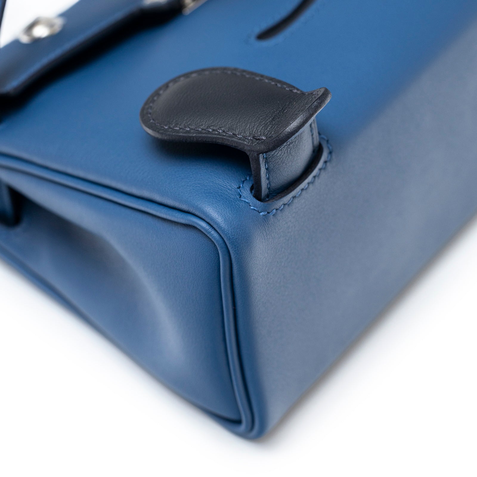 Hermès Quelle Idolle Kelly Doll Blue Tie and Caban Swift Palladium Hardware