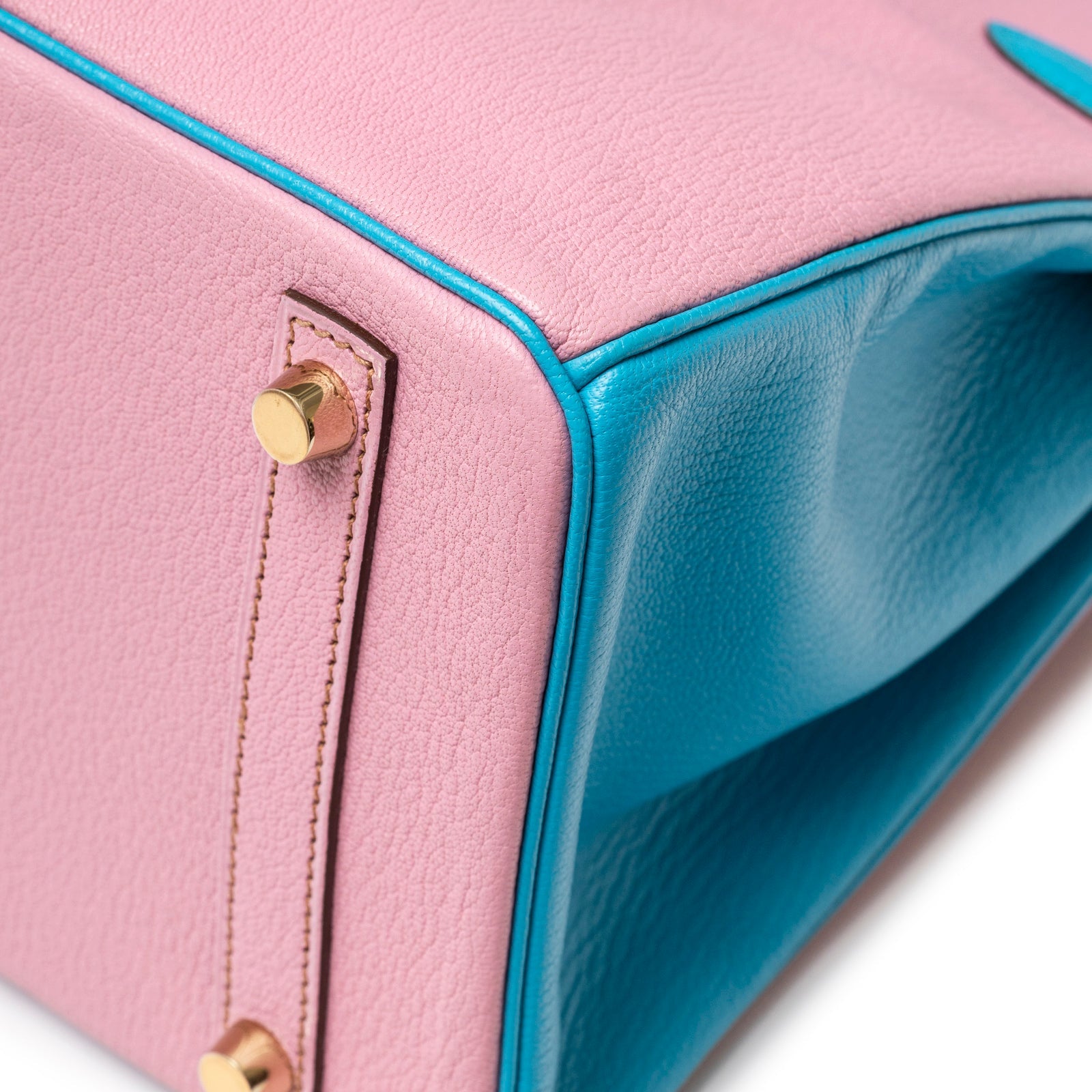Hermès Special Order HSS Horseshoe Birkin 30 Bubble Gum Pink Celeste Chevre Mysore Brushed Gold Hardware