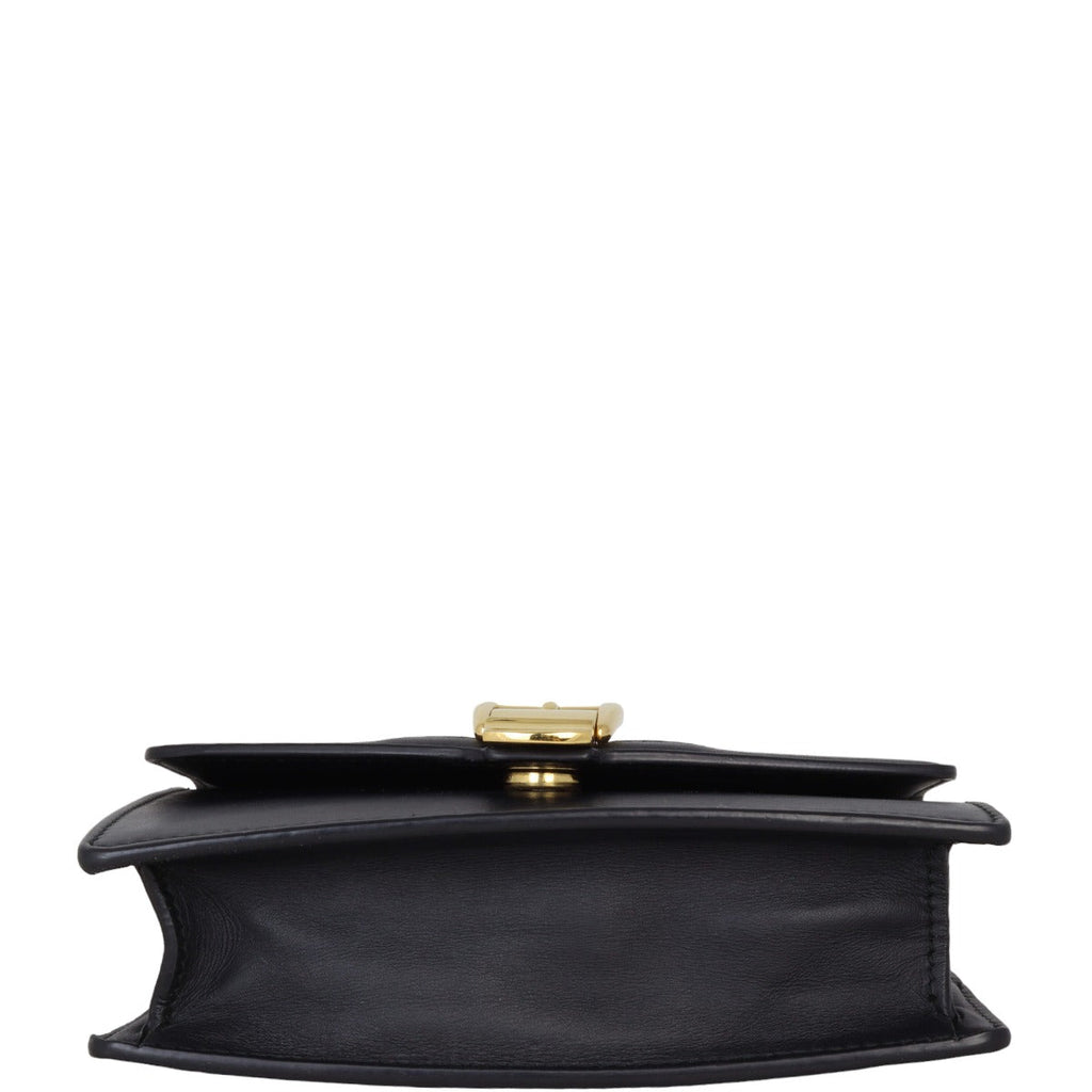 Gucci Sylvie Super Mini Chain Bag