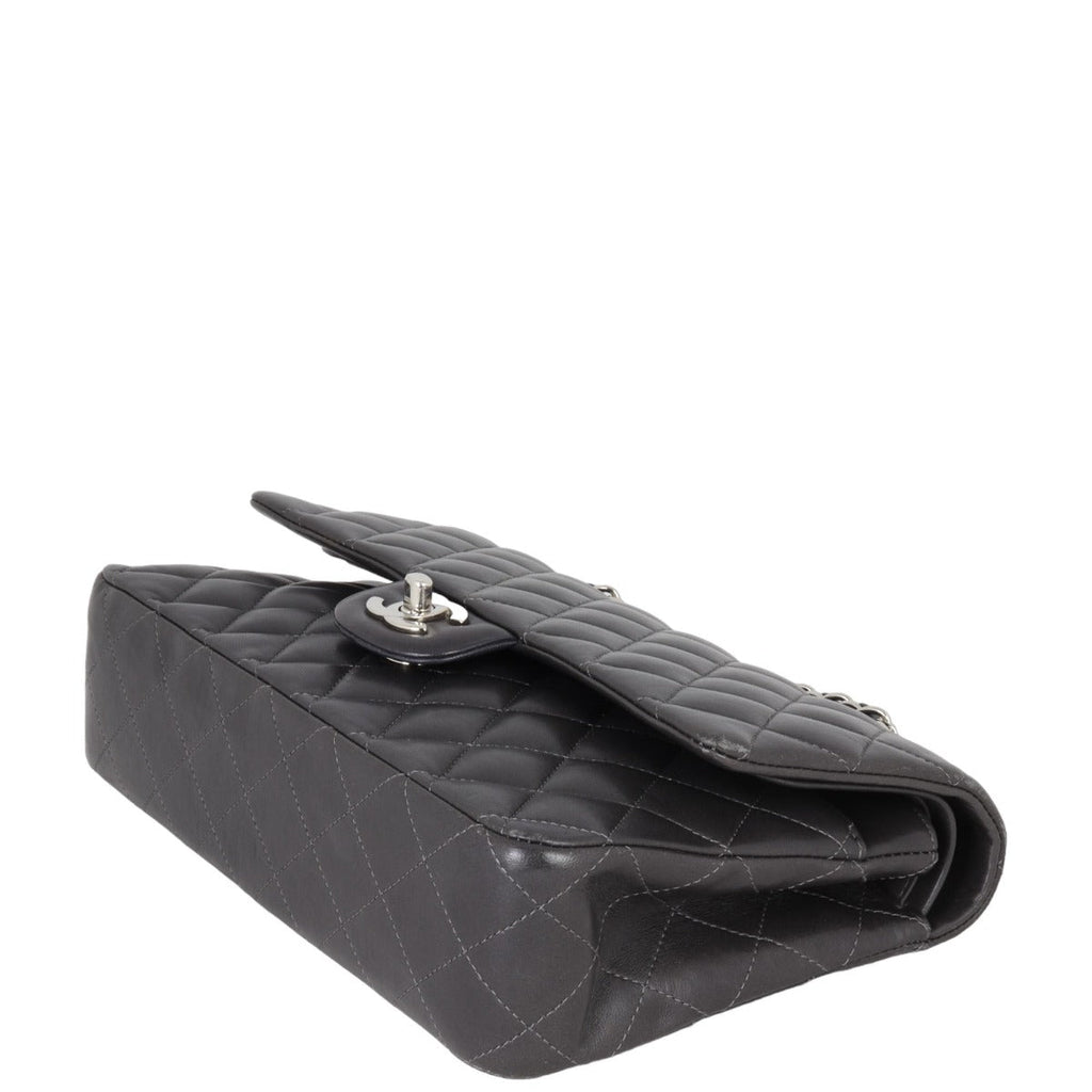 Chanel Classic Double Flap Medium | 16 Series
