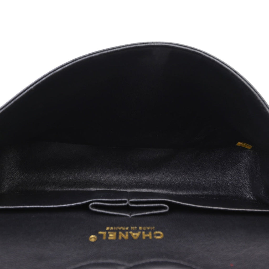 Chanel Classic Double Flap Medium | Black Caviar Gold Hardware