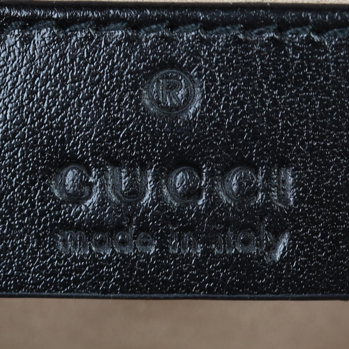 Gucci GG Marmont Super Mini Shoulder Bag