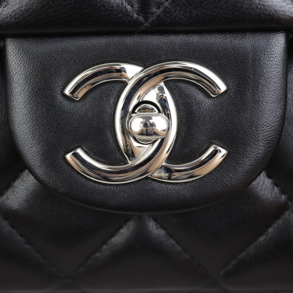 Chanel Classic Double Flap Maxi | Black Lambskin
