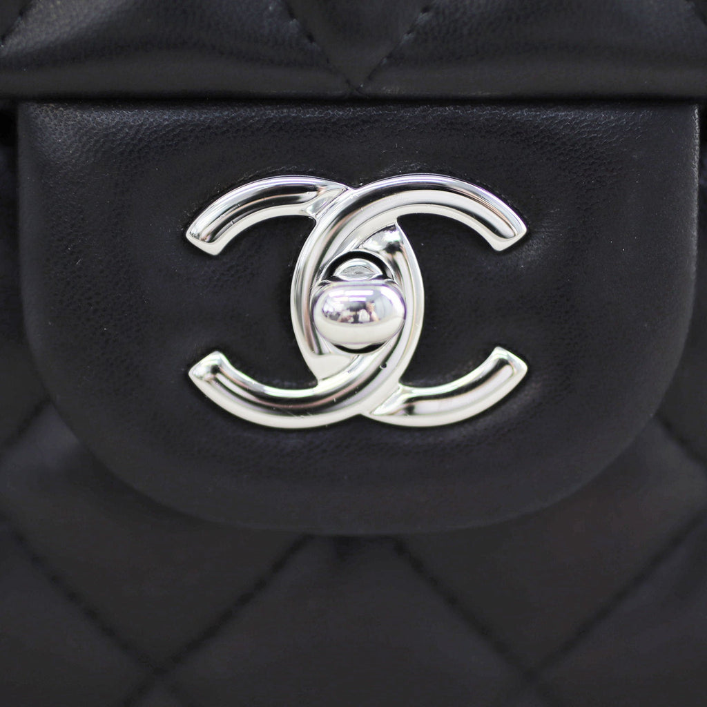 Chanel Classic Double Flap Jumbo | Black 16 Series
