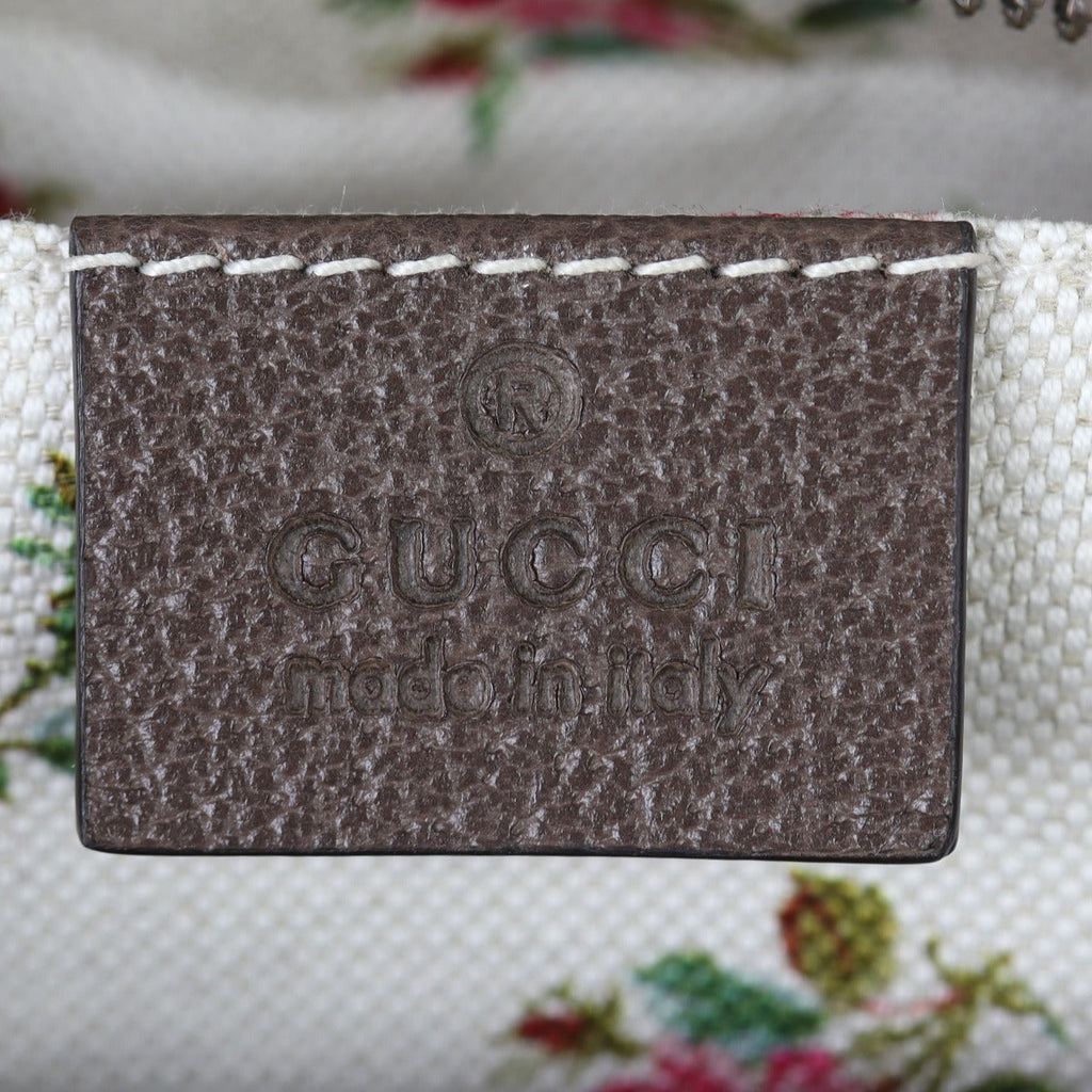 Gucci Neo Vintage GG Supreme Messenger Bag