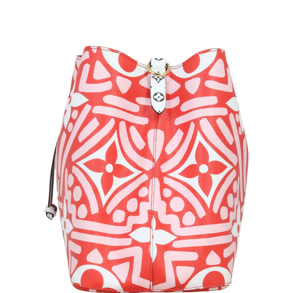 Louis Vuitton NeoNoe MM Monogram Giant Crafty