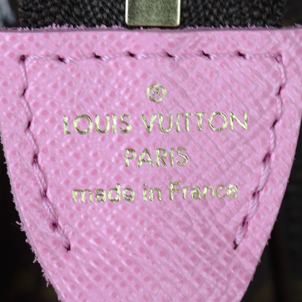Louis Vuitton Mini Pochette Accessoires Monogram Vivienne Christmas 2022