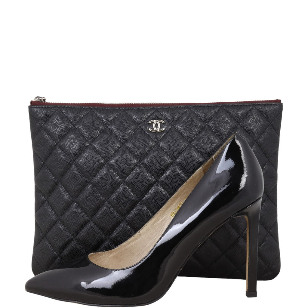 Chanel Classic O-Case Pouch Medium | Caviar