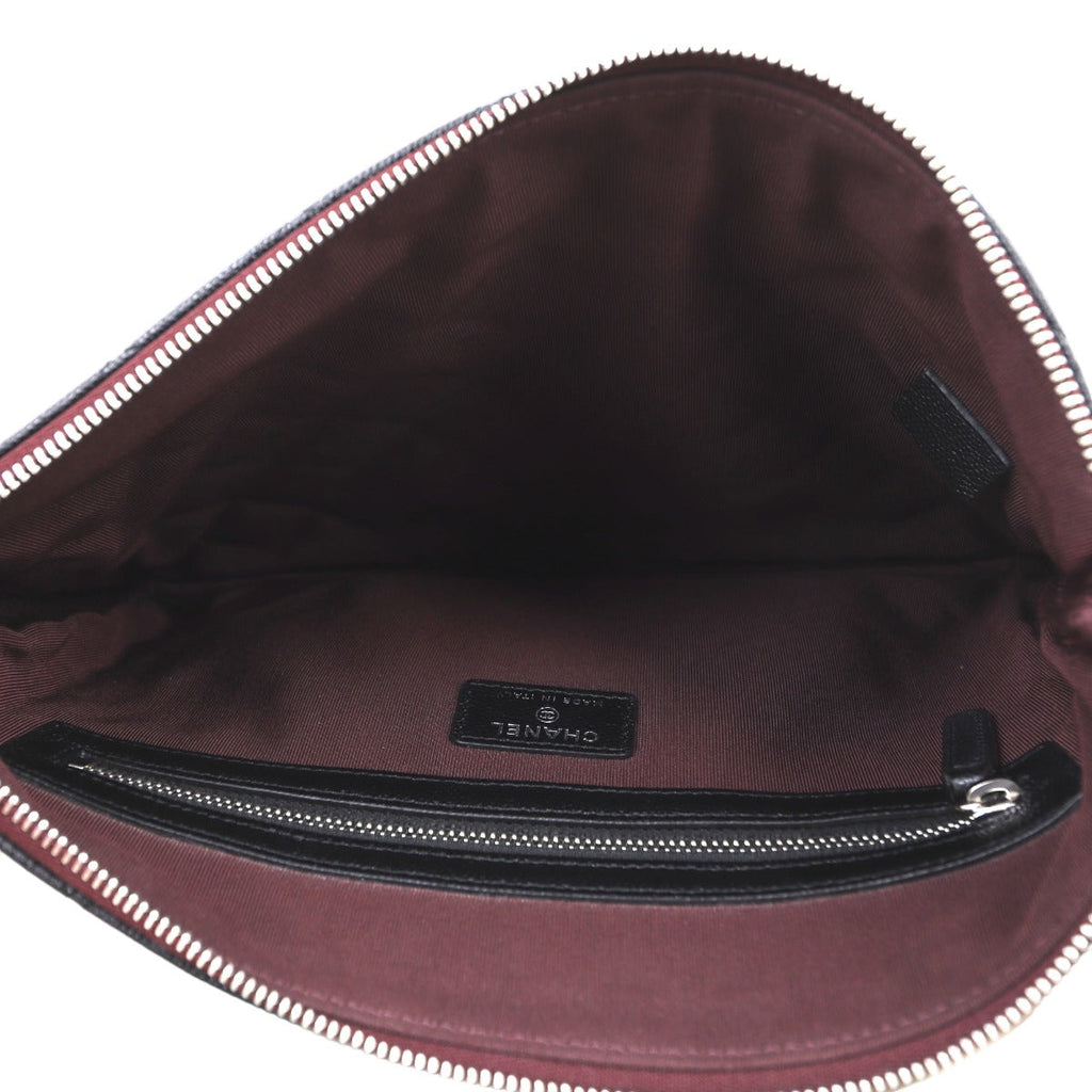 Chanel Classic O-Case Pouch Medium | Caviar