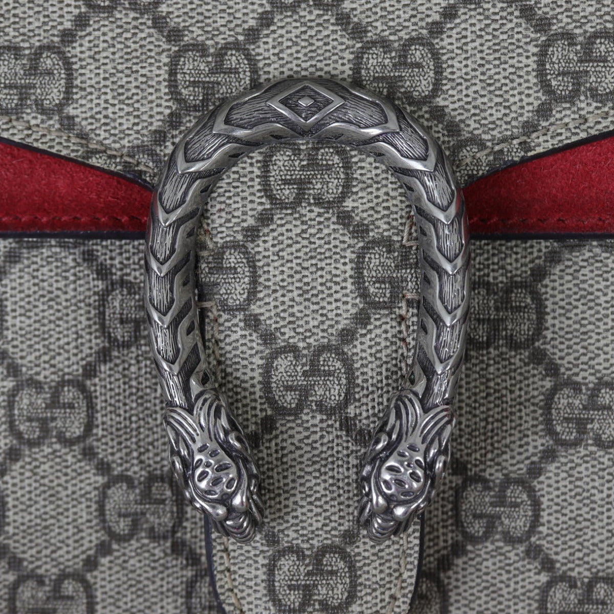 Gucci Dionysus GG Supreme Mini Shoulder Bag