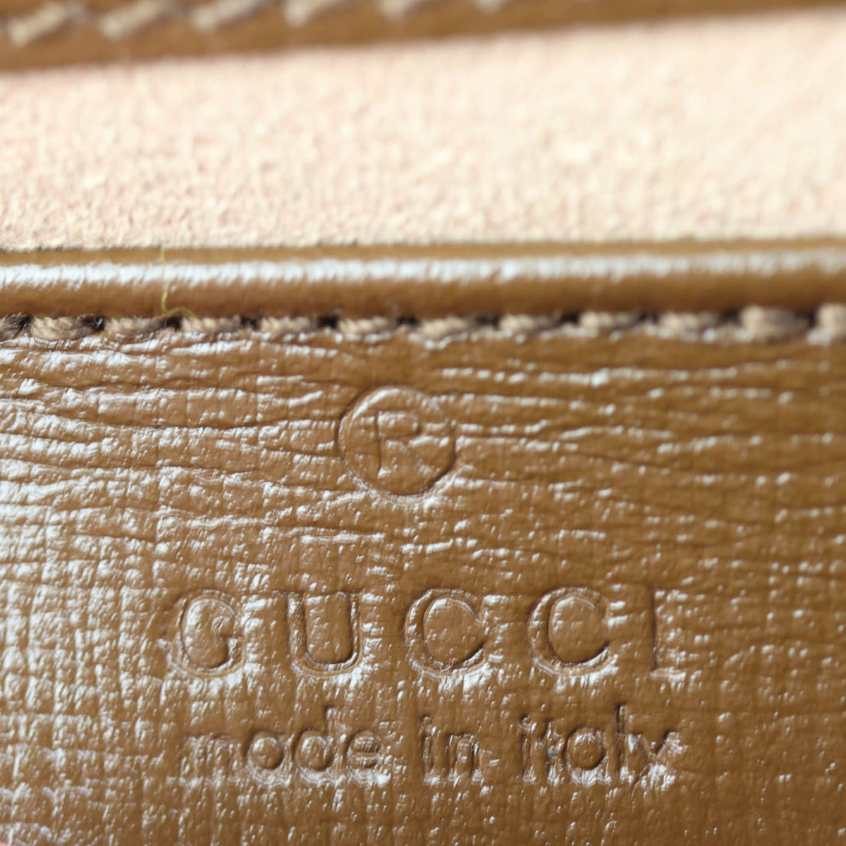 Gucci GG Supreme Horsebit Pouch