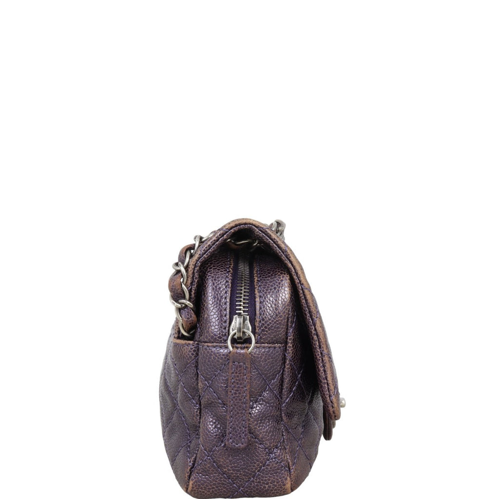 Chanel Easy Flap Bag Medium | 16 Series