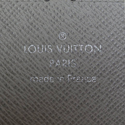 Louis Vuitton Twist Chain Wallet