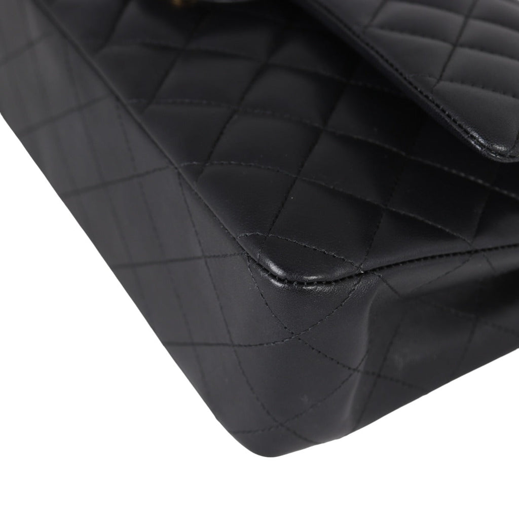 Chanel Classic Double Flap Medium | 26 Series