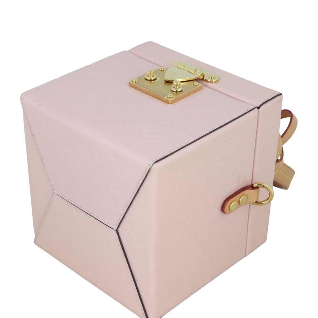 Louis Vuitton Bleecker Box Monogram Vernis