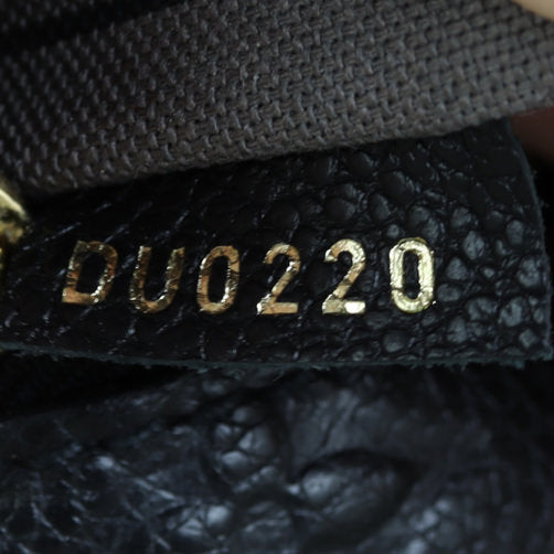 Louis Vuitton Pochette Metis Monogram Empreinte