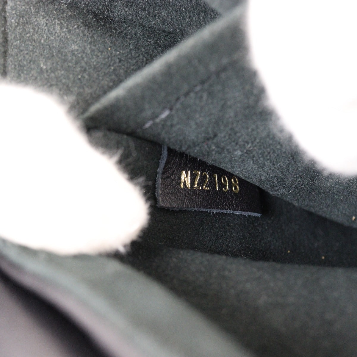 Louis Vuitton New Wave MM Chain Bag