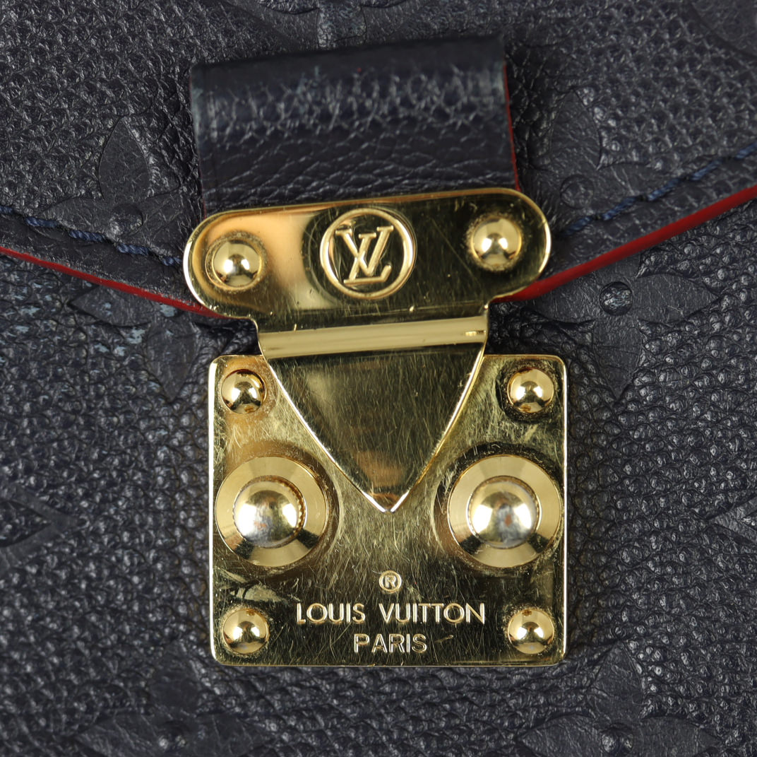 Louis Vuitton Pochette Metis Monogram Empreinte