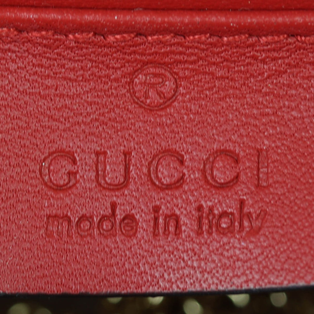 Gucci Sylvie Super Mini Chain Bag