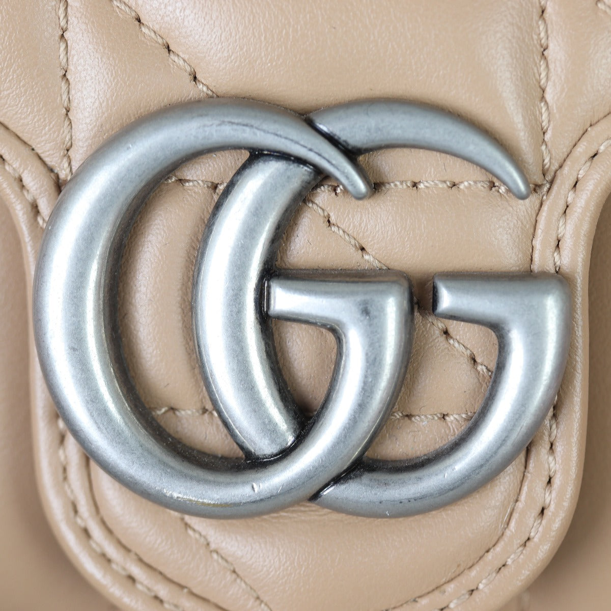 Gucci GG Marmont Super Mini Shoulder Bag