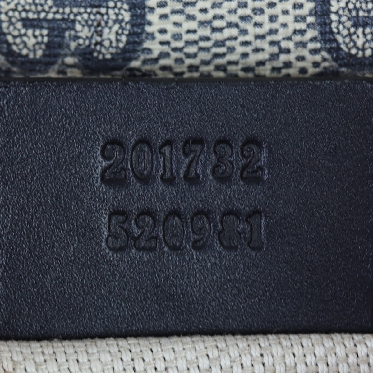 Gucci GG Supreme Messenger Bag