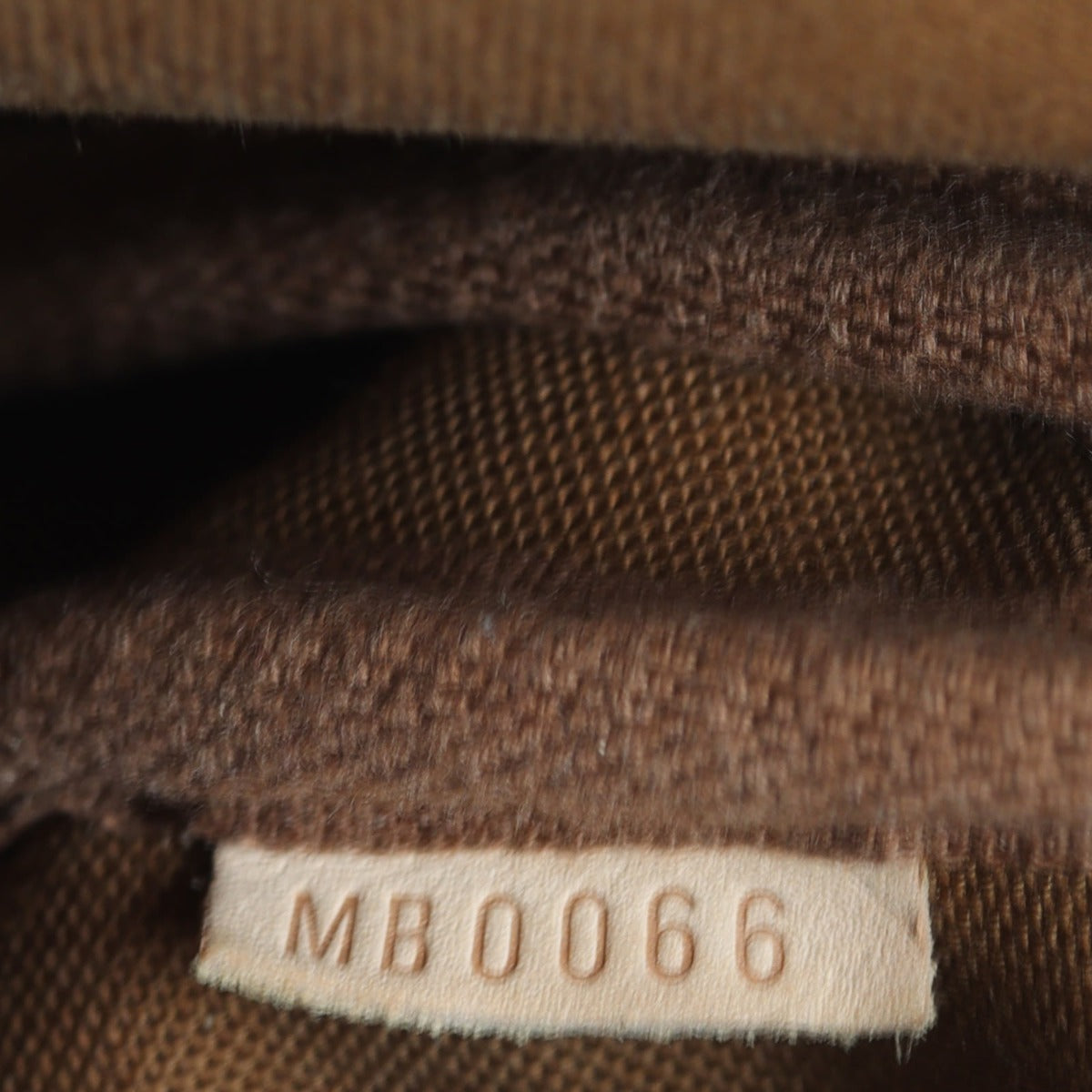 Louis Vuitton Saumur 30 Monogram