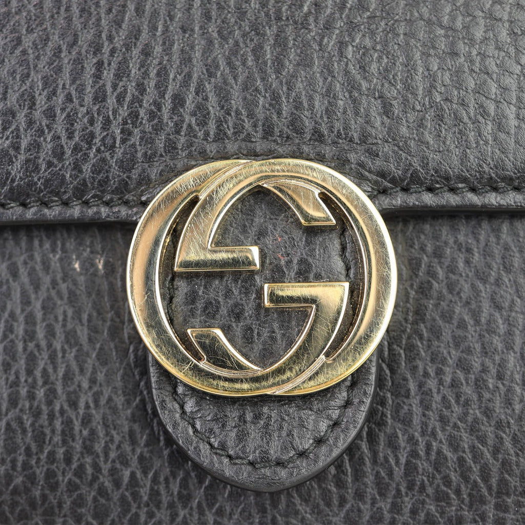 Gucci Interlocking G Wallet on Chain