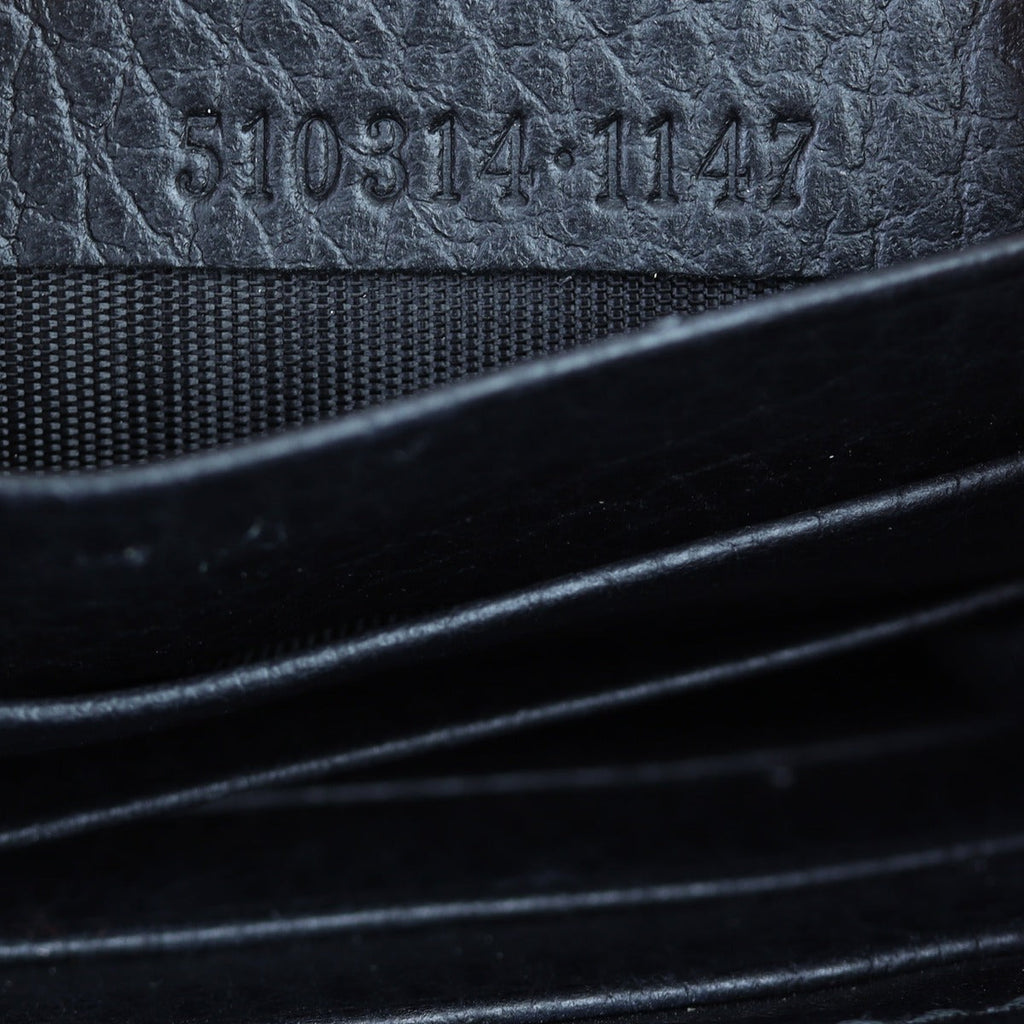 Gucci Interlocking G Wallet on Chain