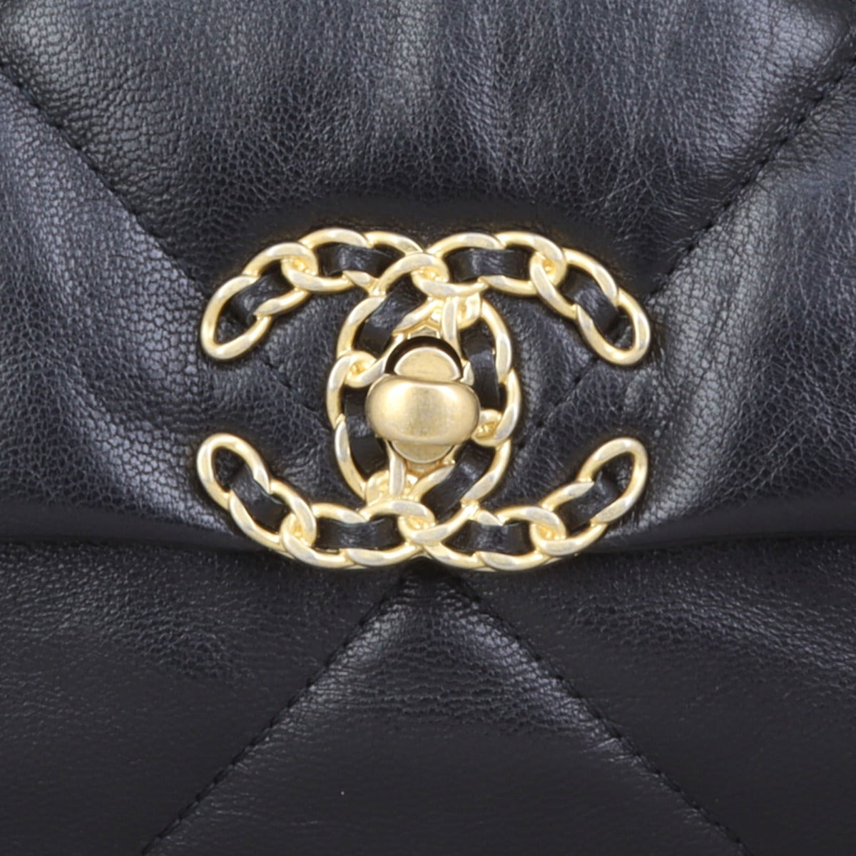Chanel 19 Flap Bag Large | Black