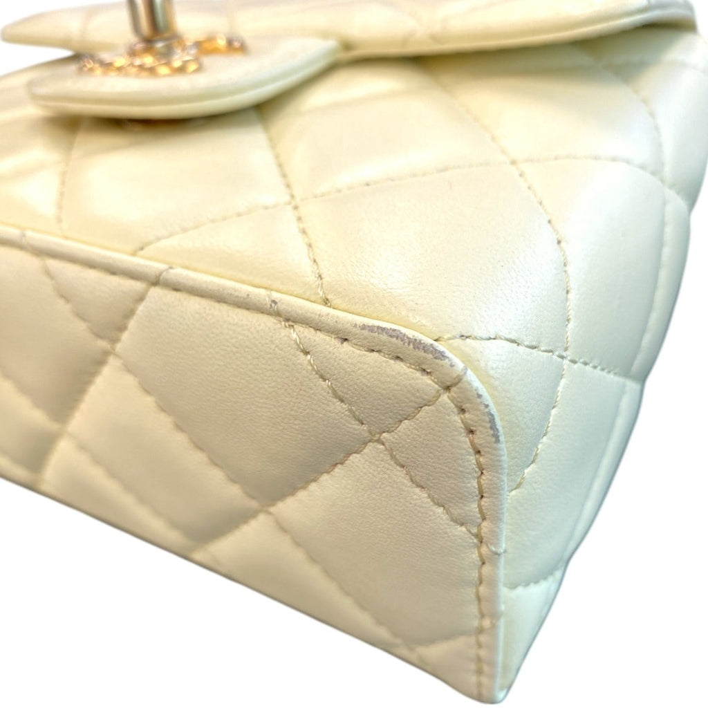 Chanel Crush Top Handle Mini