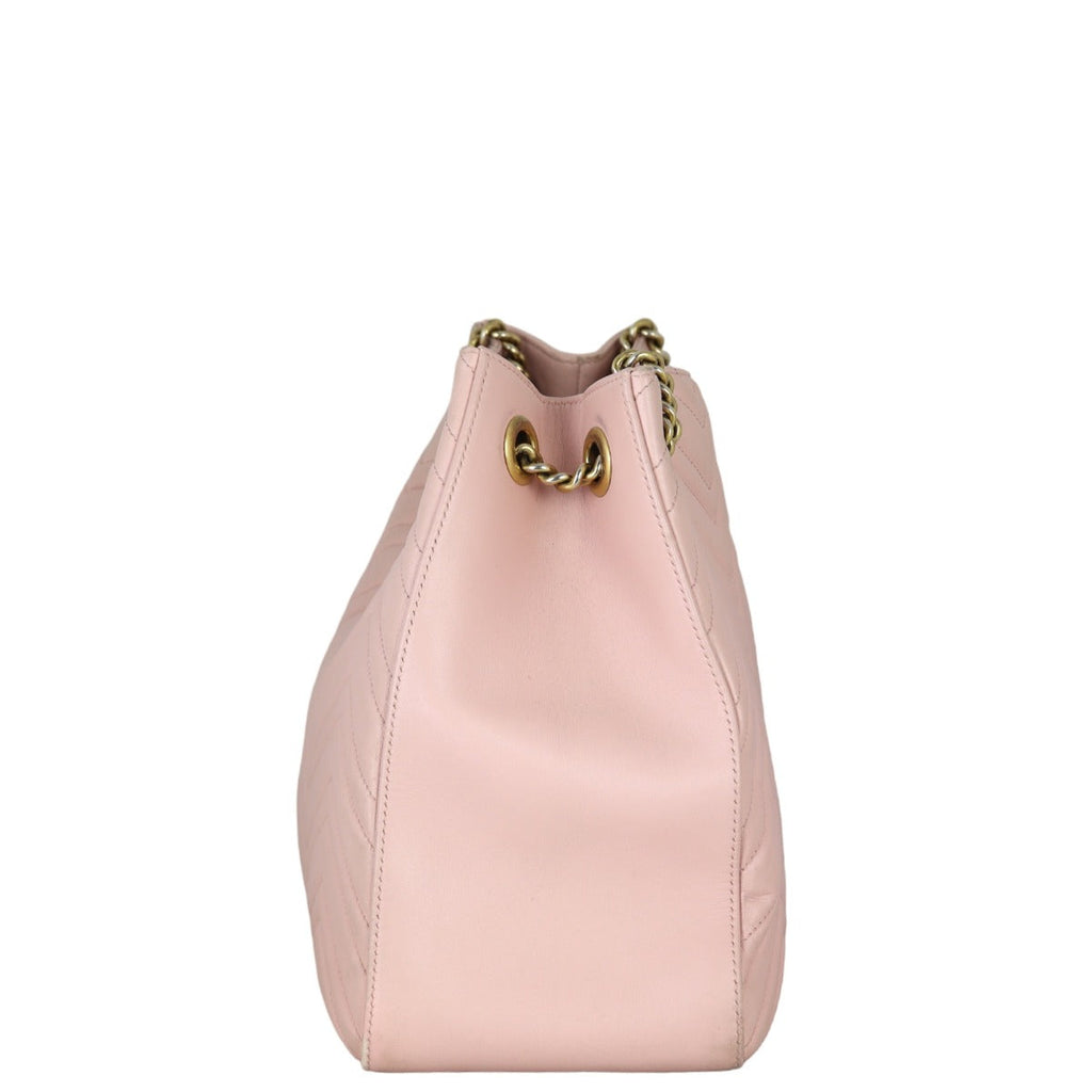 Gucci GG Marmont Matelasse Medium Tote