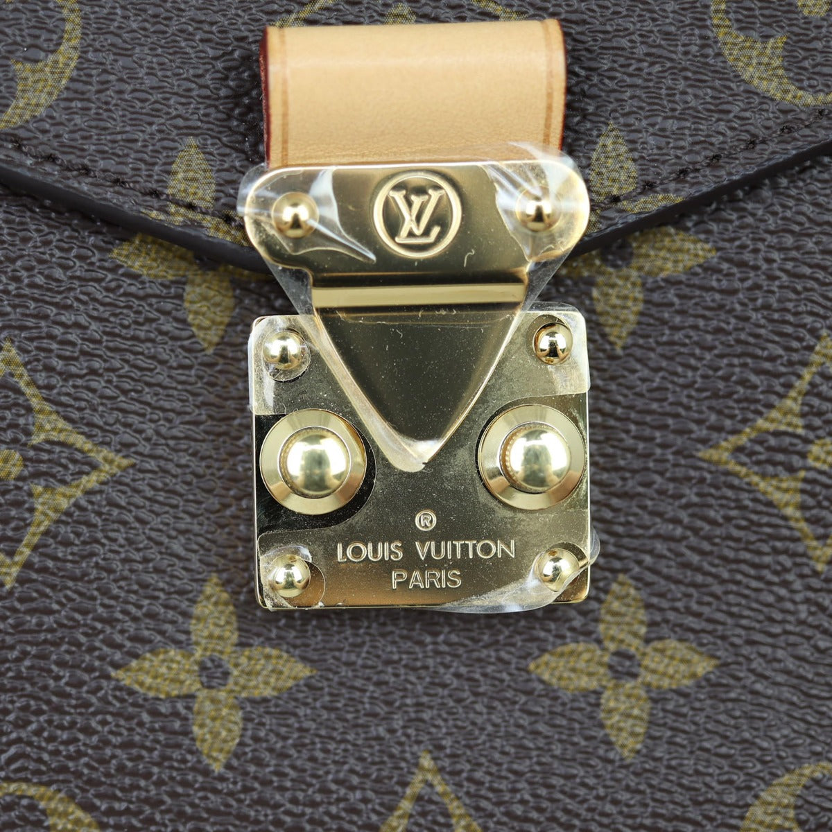 Louis Vuitton Pochette Metis Monogram