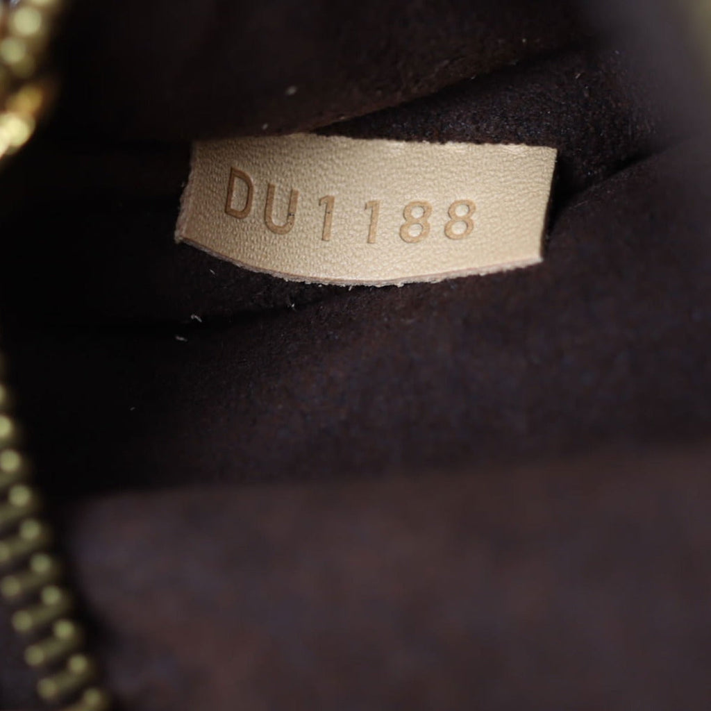 Louis Vuitton Pochette Metis Monogram