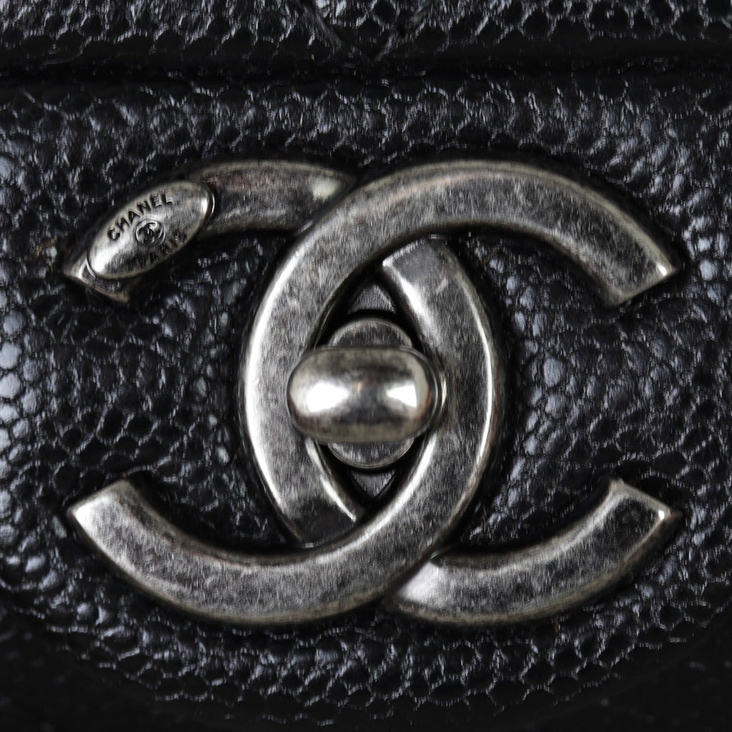 Chanel Easy Flap Bag Medium | 18 Series