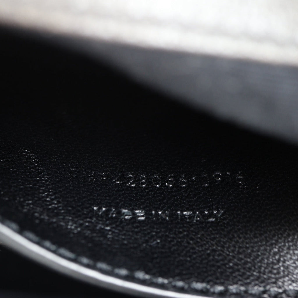 Saint Laurent College Medium