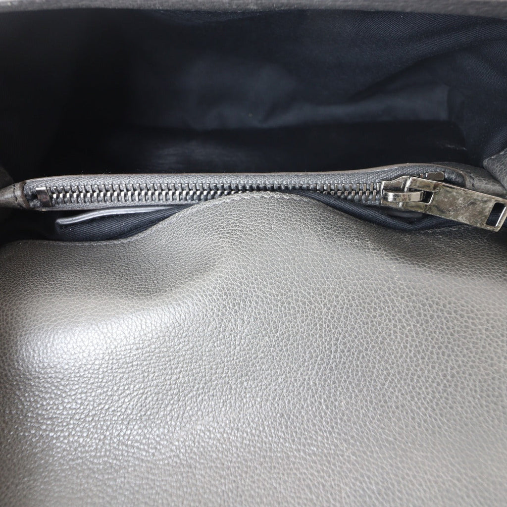 Saint Laurent College Medium