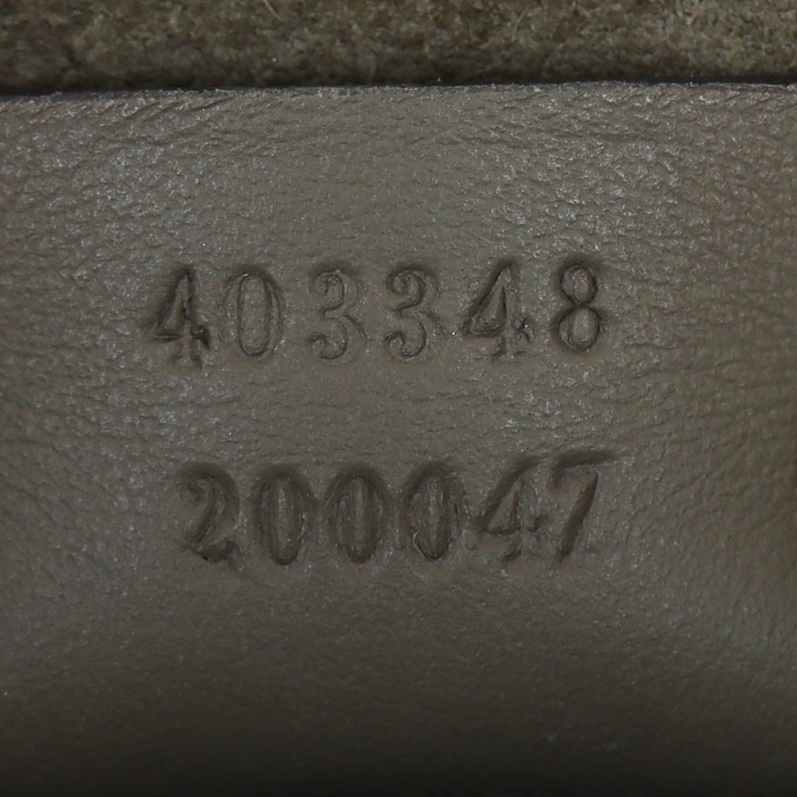 Gucci Dionysus GG Supreme Medium Shoulder Bag