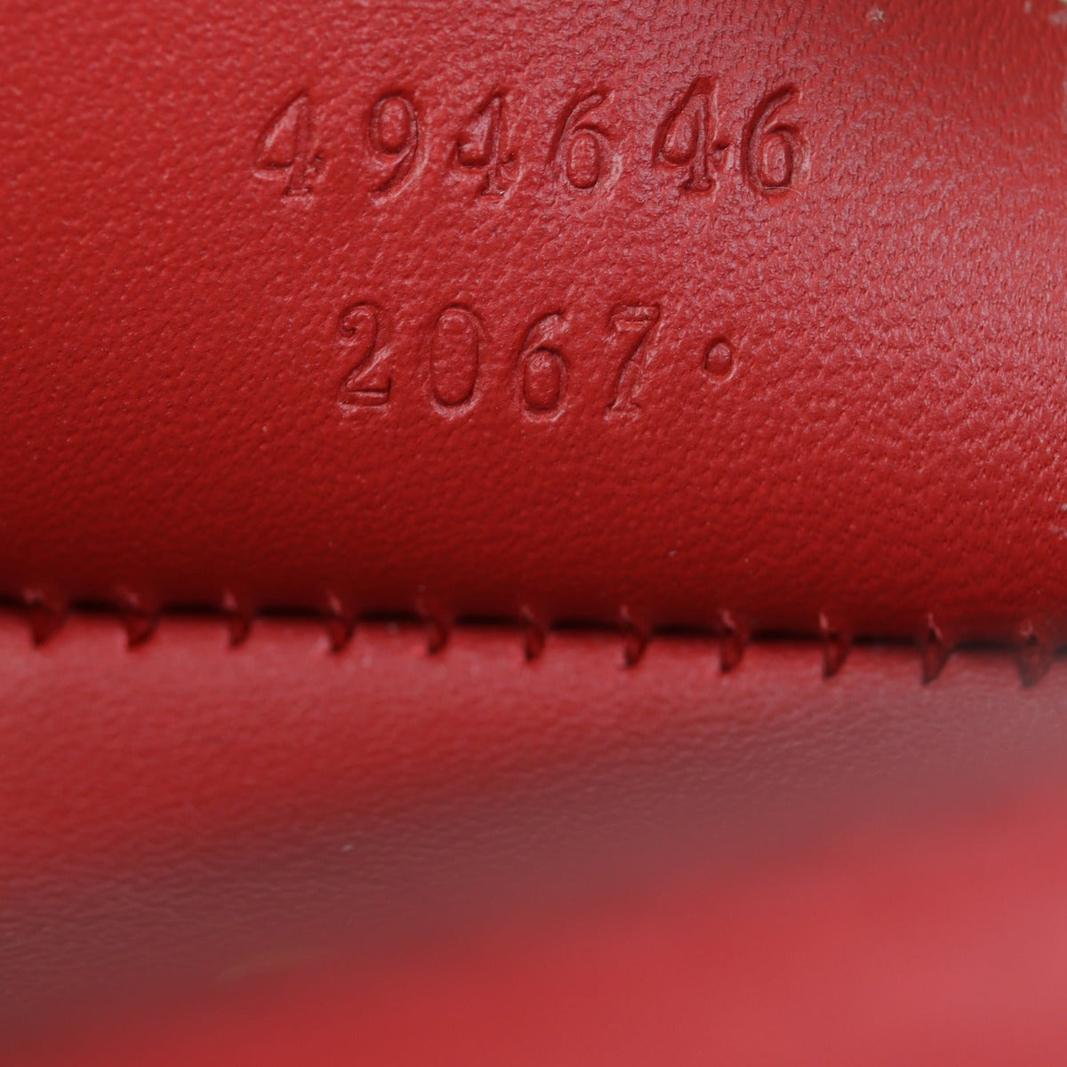 Gucci Sylvie Super Mini Bag