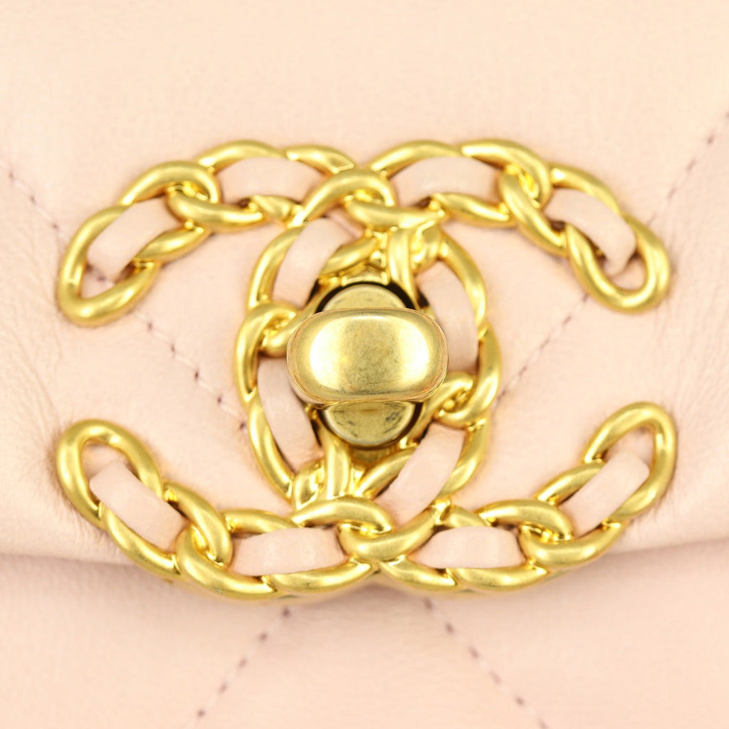 Chanel 19 Flap Bag Medium | Pale Pink
