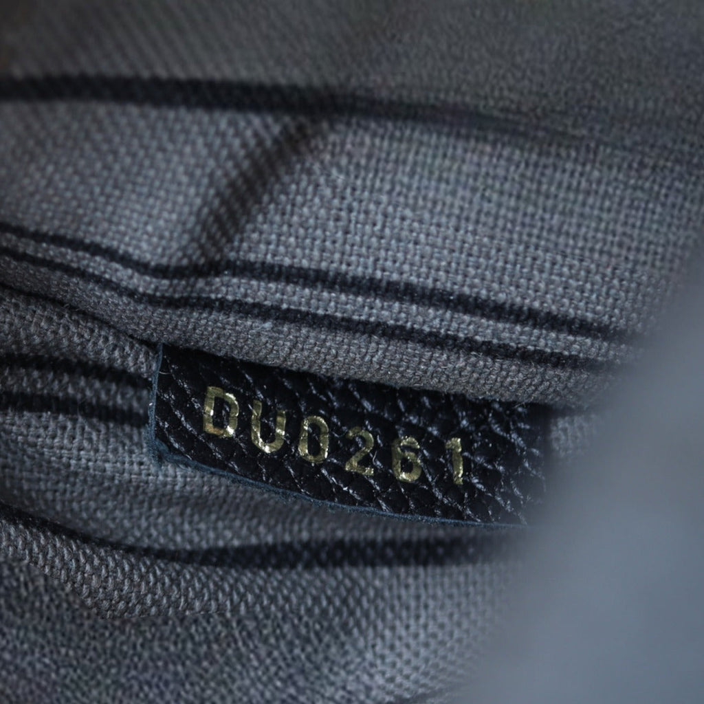 Louis Vuitton Pochette Metis Monogram Empreinte